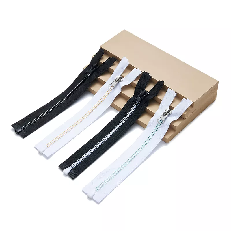 Молния из переработанного пластика